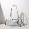 Lässige Oberlederkugel-Tasche mit hochwertigem Gefühl, geeignet für den Weg zur Arbeit, echte Ledertasche, Umhängetasche, Unterarm-Kissen-Tasche