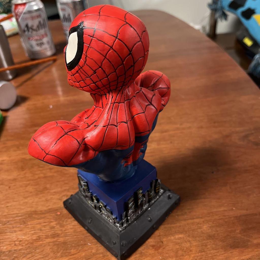 [USED] Spider-Man Bust Figure