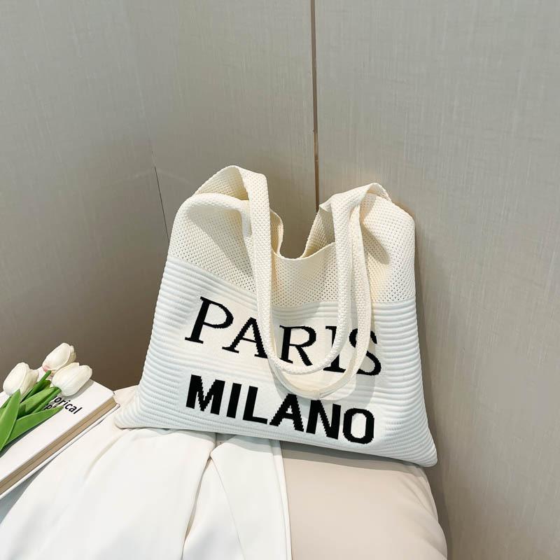 

Нишевый дизайн большая вместимость персонализированная трендовая сумка женская сумка 2025 новая сумка-тоут простая в иностранном стиле сумка через плечо тренд белый