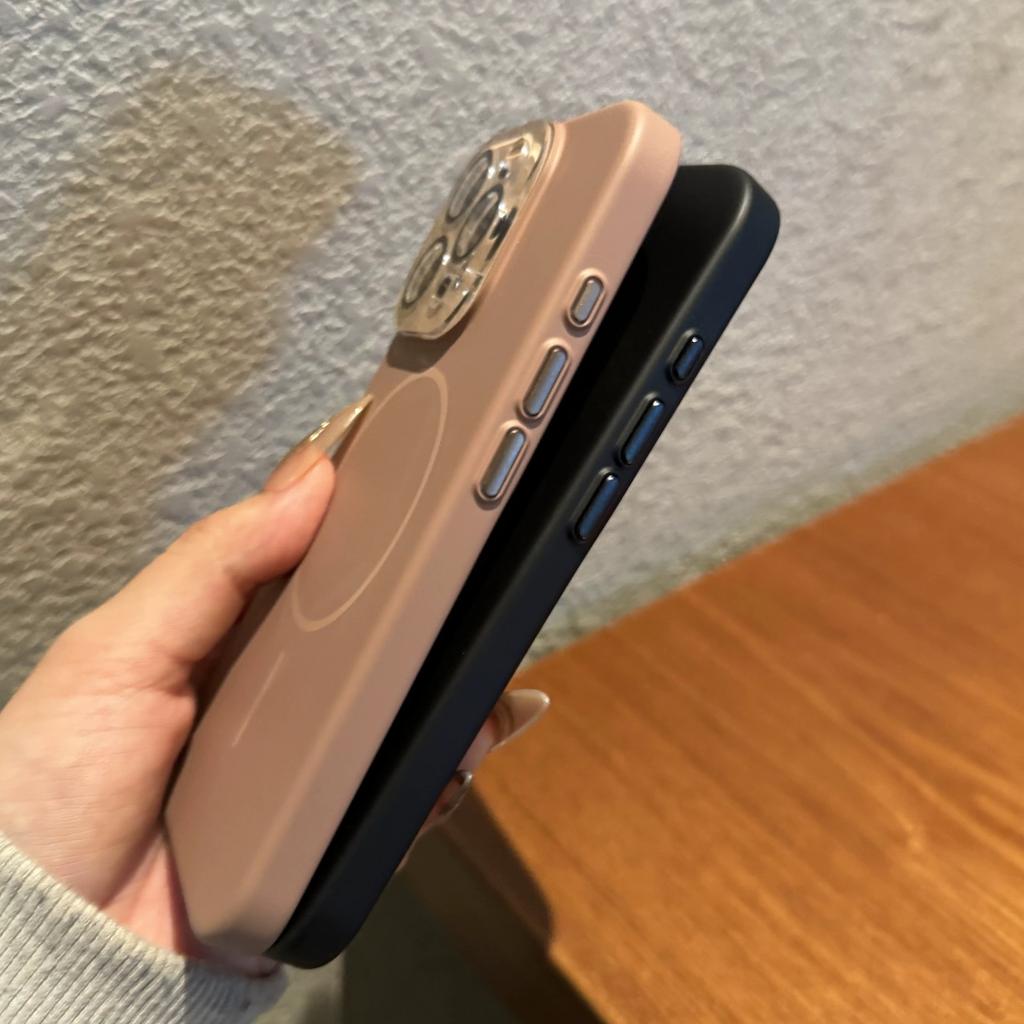 Applicable To IPhone 16 Soft Matte Skin Feeling Thin Circle Magnetic Suction Phone Case Apple 15 Crystal Lens Film Protection Case