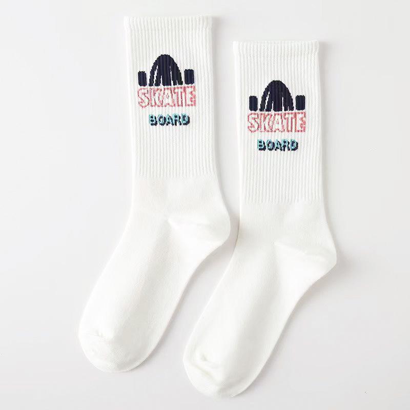 Men's Trendy Mid-Tube Autumn/Winter Basketball Socks - All-Match, Sweat-Absorbing, Breathable Sports Socks