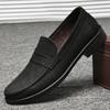 Rote Luxus Herren Slipper Loafer Echtes Leder Formelle Schuhe Elegante Kleiderschuhe Hohe Qualität Herrenschuhe Freizeit Schuhe Mokassins