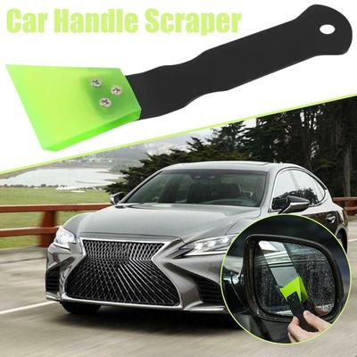 Autodoplňky na zimu – Škrabky na led