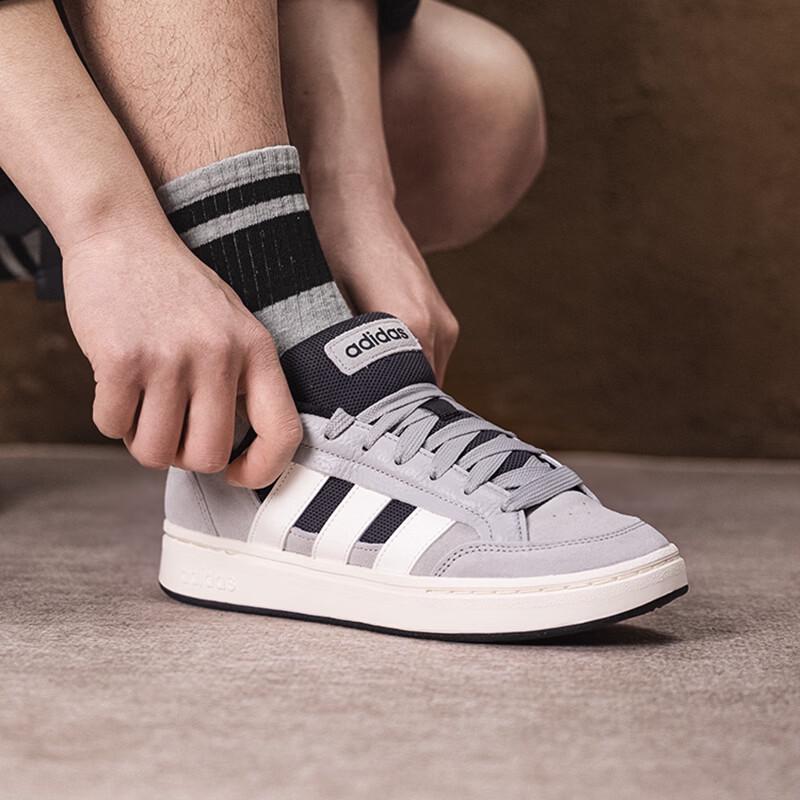 Adidas HQ7360 Unisex Lifestyle Shoes