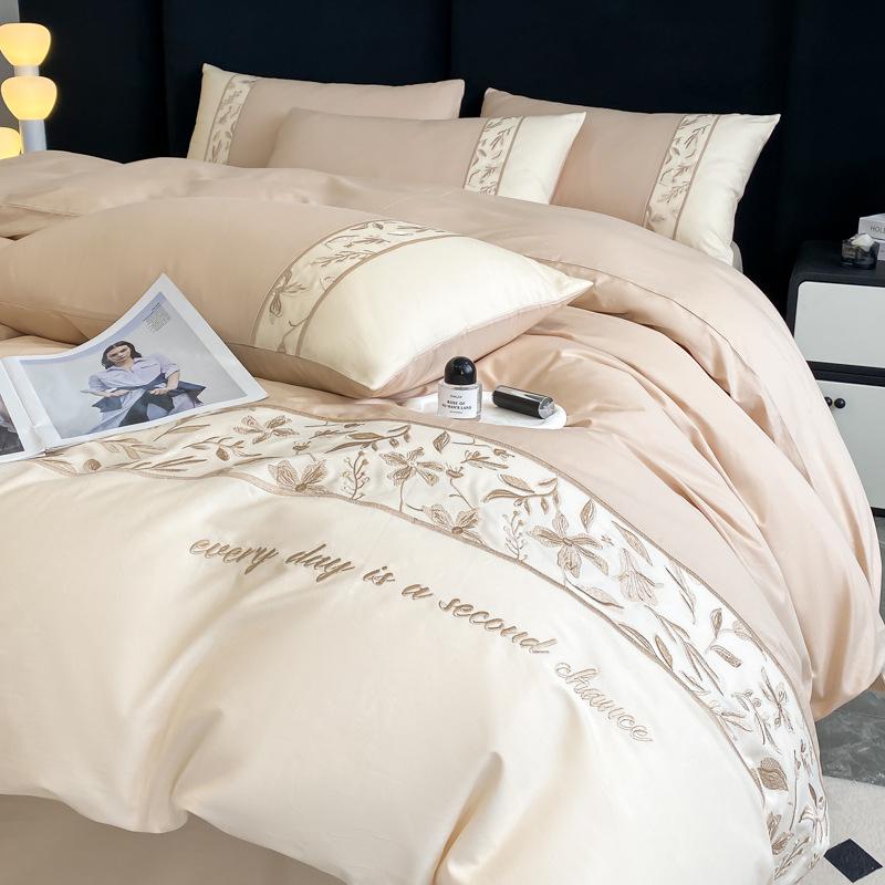 Light Luxury 100% Long-Staple Cotton Embroidered Bedding Set - High-End Four-Piece Pure Cotton for All Seasons.
