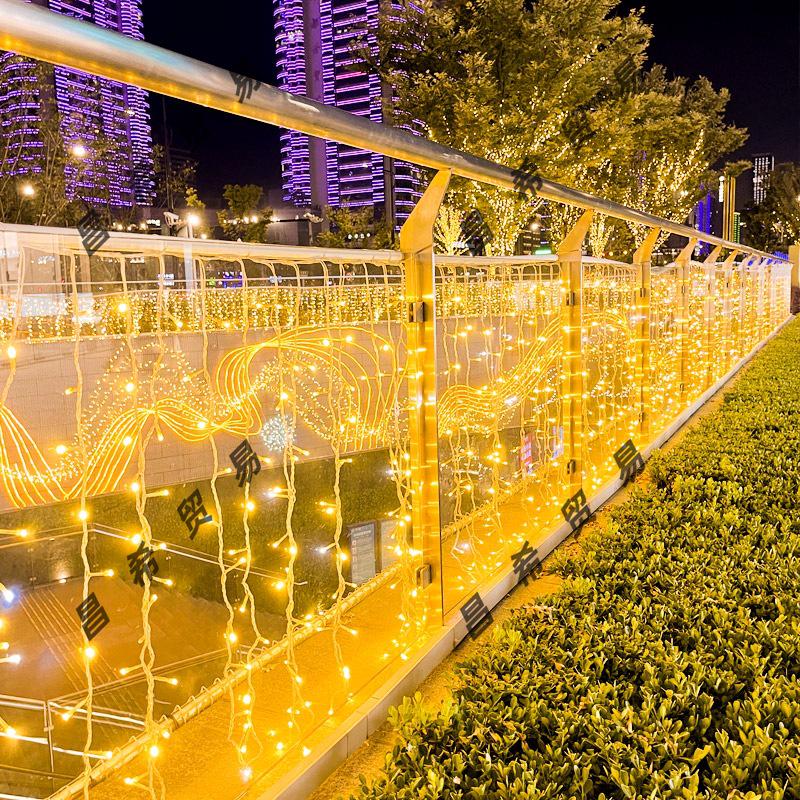 Funkelnde Stern Lichterketten: Romantische Outdoor-Eiszapfen-Wasserfall-Dekoration für Hochzeiten
