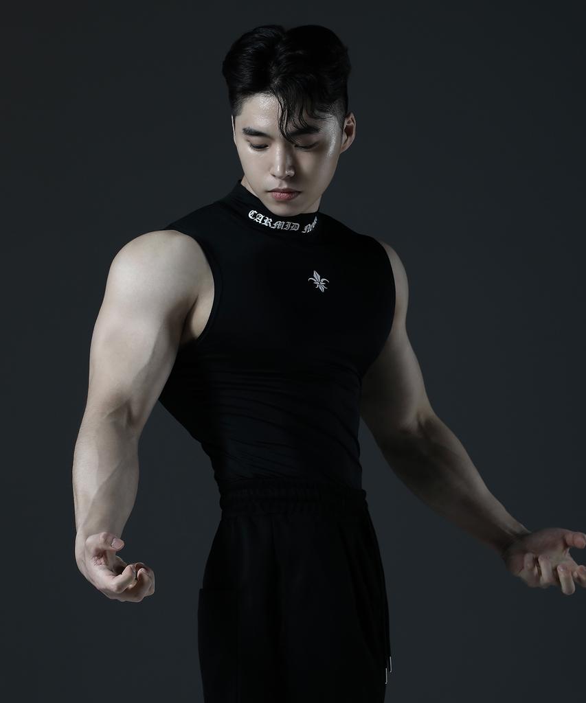 CARMID Compression Mock Neck Sleeveless [Black]