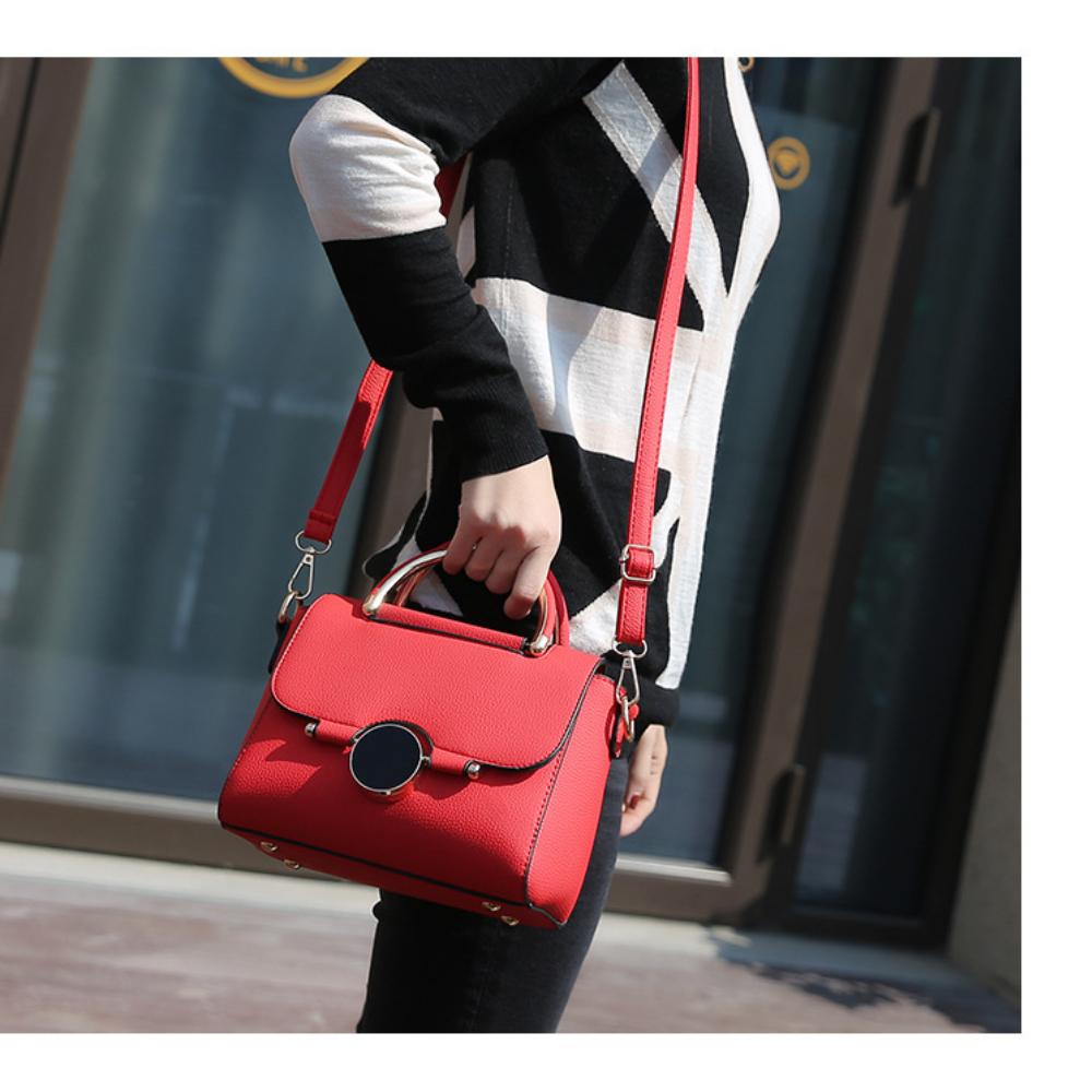 Kleine Tasche für Damen, neue Umhängetasche mit einer Schulter, vielseitige Handtasche für Damen, modische kleine quadratische Tasche für Damen