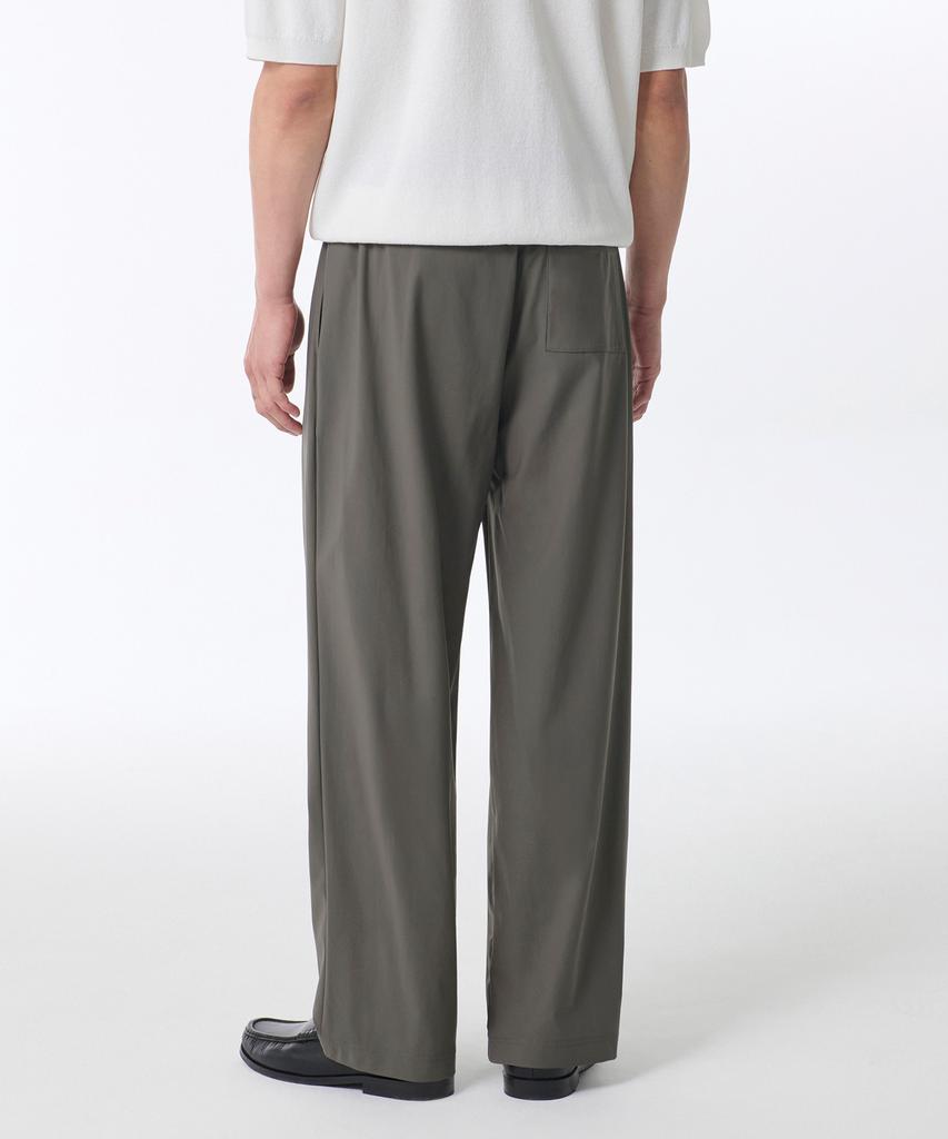 Musinsa Standard Cooling Deep Tuck Wide Elastic Waist Pants [Khaki Gray]