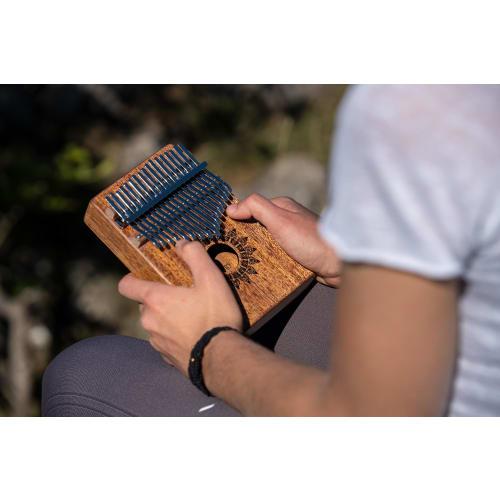 MEINL Sonic Energy Collection Kalimba Soundhole Kalimba, Mahogany, 17 Keys, C Major Scale, KL1708H (Includes Case, Bag, Cloth, and Tuning Hammer) [Off