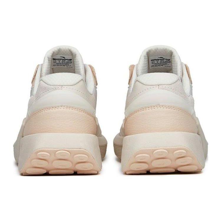 Anta Icing Versatile Cushioning Slip Resistant Abrasion Resistant Low top Sports Casual Shoes Women's Ecru 922228856-3