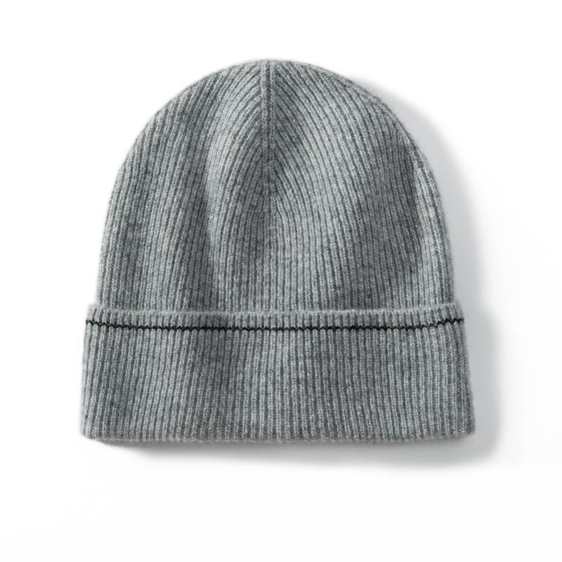 100% Cashmere Women's Hat: Soft, Warm, Stylish & Versatile for Autumn/Winter