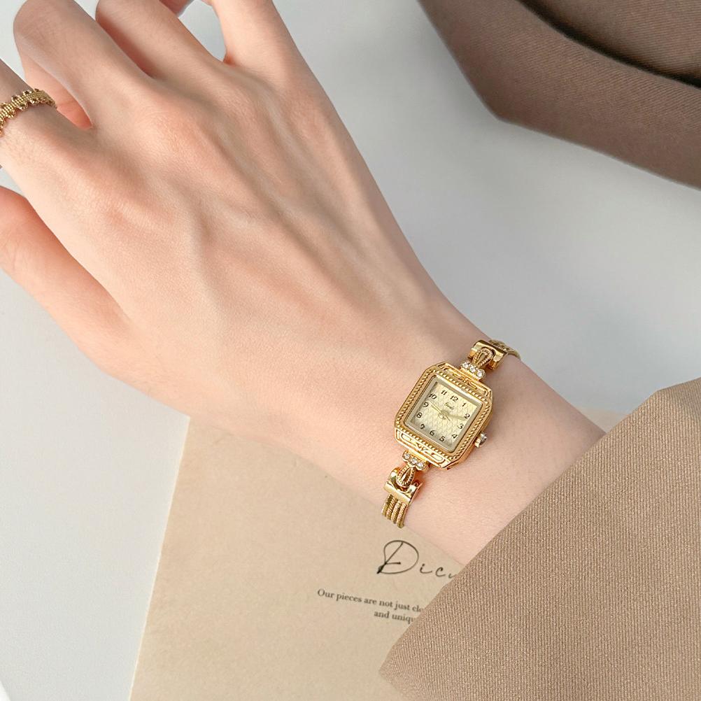 Montre Femme GEDI Vintage Gold Woman Watch Oval Mother of Pearl Dial Quartz Elegant Golden Bracelet Women Wristwatch Reloj Mujer