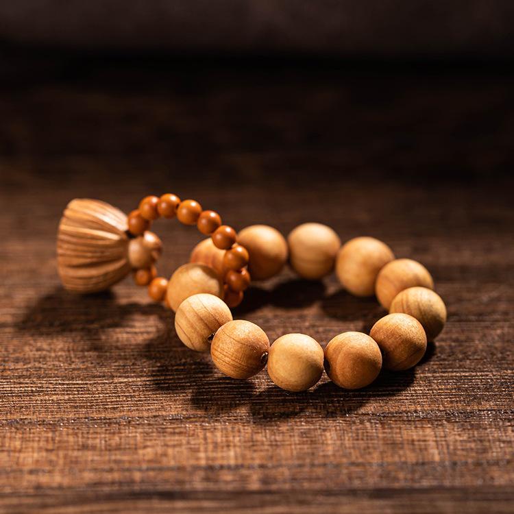 Natural Green Sandalwood Lotus Pod Prayer Beads for Women - Soft Hand-Twisted Buddhist Wenwan Bracelet.