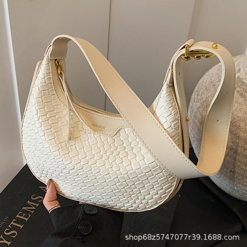 2025 New Underarm Crescent Bag Commuter Dumpling Bag Large Capacity High-end Shoulder Bag Portable Messenger Woven Bag
