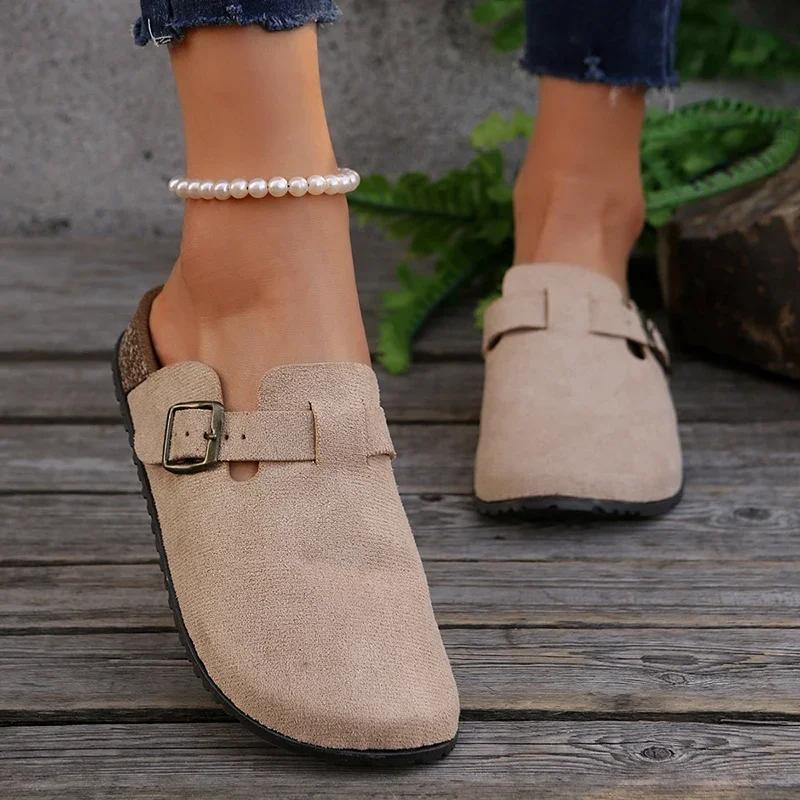 Fashion Summer Cork Footbed Clogs Flat Shoes for Women Fashion Faux Leather Buckle Potato Shoes Ladies Indoor Outdoor Slippers Mujer