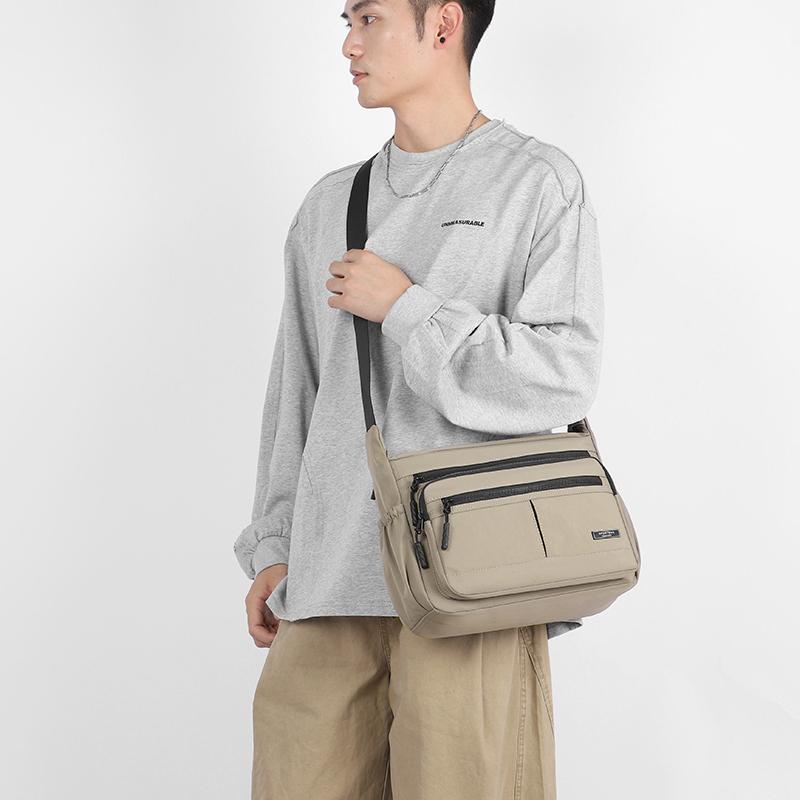 Large Capacity Shoulder Bag Men's Business Briefcase Water-Repellent Crossbody Bag