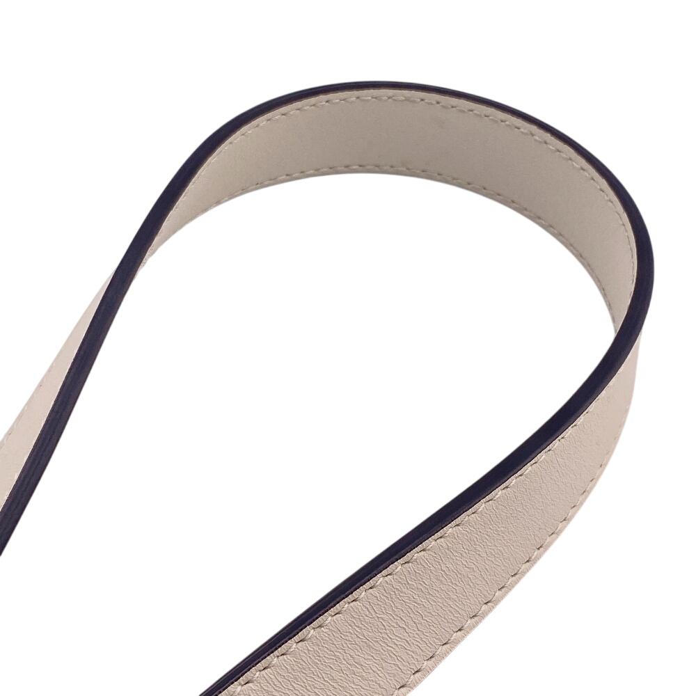 Gucci 409417 Starožitné mosazné kování s galvanickým povrchem Kožený pásek s dvojitým G černá kůže Dámský Použitý