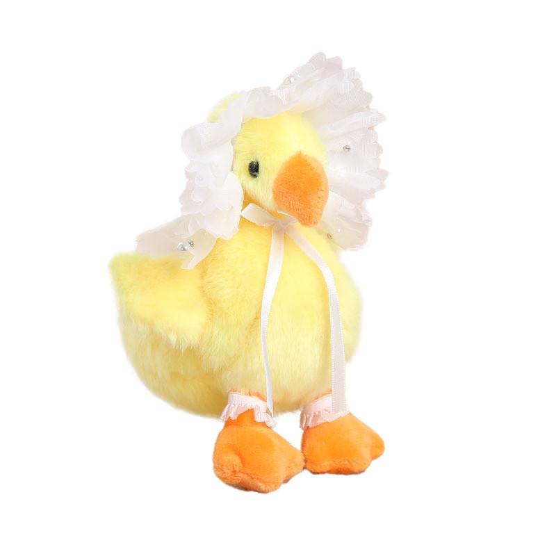 Plush Goose Keychain With Embroidered Details For Girls And Boys