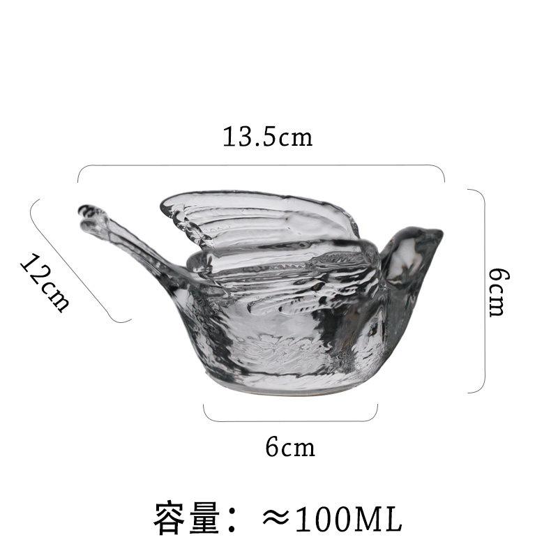 

Exquisite Romantic French Retro Style Creative Bird-shaped Transparent Glasscandlestick Restaurant Candlelight Dinner Decoration