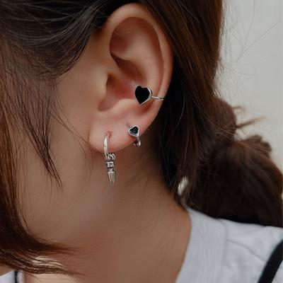 Kolczyki – Kolczyki typu "ear cuff"