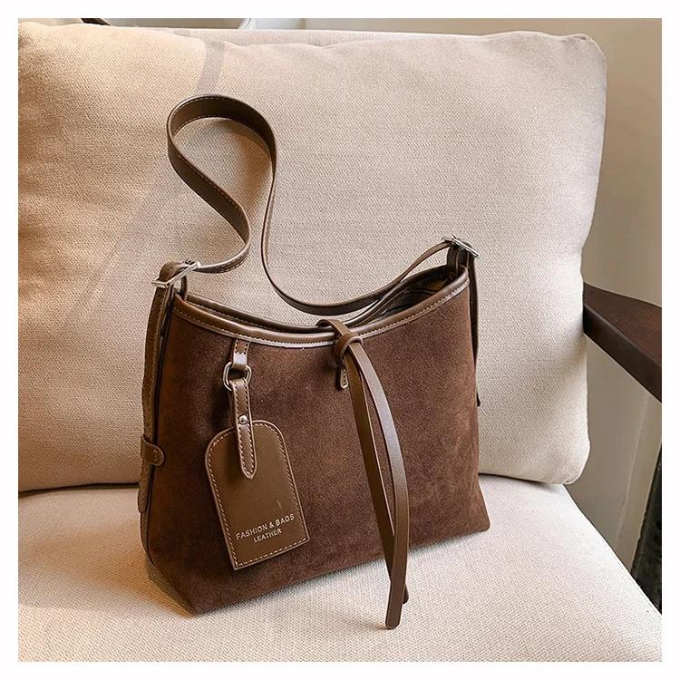 

Однотонные женские сумки через плечо из искусственной кожи, ретро-сумки через плечо, лаконичные, большого размера, английские тенденции, высокое качество, новая мода