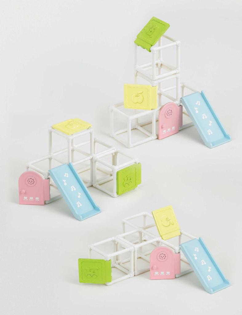 Sylvanian Families Έπιπλα Ζούγκλα ST Mark Πιστοποιημένο Παιχνίδι Κουκλόσπιτο για Ηλικίες 3 και Sylvanian Families από την Epoch [Βρεφικό Γυμναστήριο] Ka-212 Πάνω,