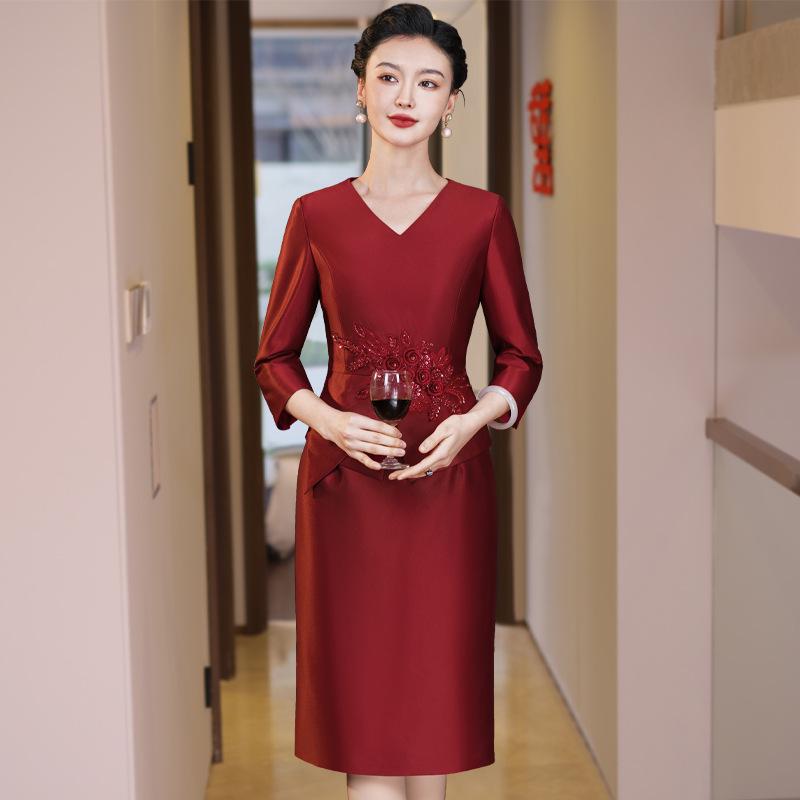 2024 Spring Red Elegant Two-Piece-Style Slimming Dress for Middle-Aged Women