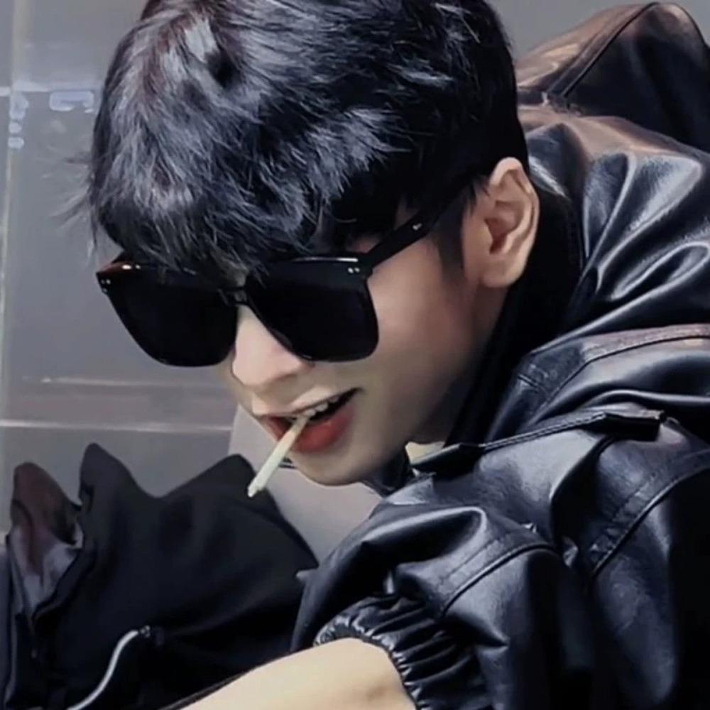 Korean Version Square Retro High-grade Sunglasses Tiny Spot Logo Female Round Face Big Frame Sunshade Sunglasses Summer Outdoor