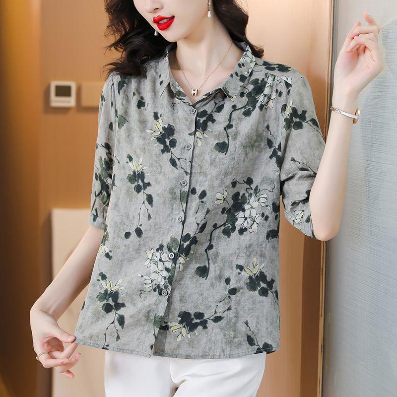 

Универсальная омолаживающая рубашка из хлопка и льна с цветочным принтом и короткими рукавами для женщин среднего возраста. Стильная летняя одежда. Свободная льняная рубашка. 2XL