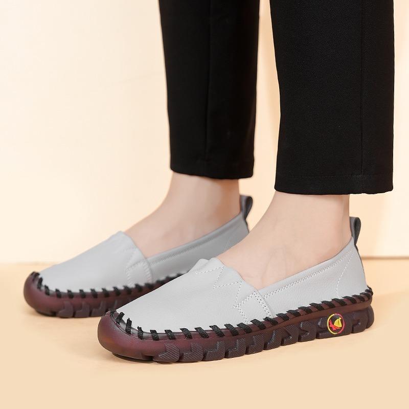 2025 Popular Mother Shoes Soft Sole Comfortable Women's Shoes Spring and Autumn Flat Sole Single Shoes Beef Tendon Sole Large Size Mother Shoes