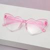 Trendy Heart-shaped Sunglasses for Women Retro Fashion UV Protection Lightweight Eyewear Ideal for Beach Party Festival Vacation