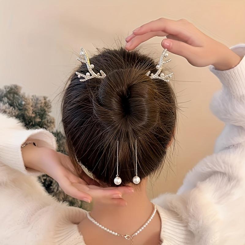 Reindeer Horn Hairpin with Rhinestone Red Berry Detail Festive Elegant for Women Teens Christmas Party Headwear