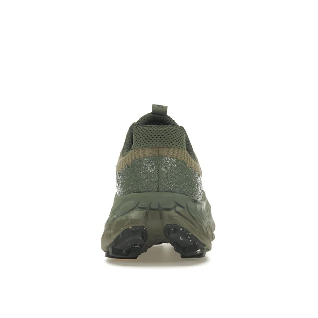 Tokyo Design Studio x New Balance Fresh Foam X More Trail v3 Hellolivgrün Herren Sneaker MTMORNGN