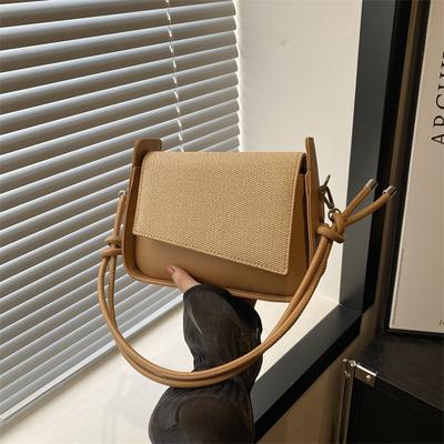 Schöne lässige kleine quadratische Tasche modische Nische Damen Sommer neu tragbare personalisierte Tasche lässige Achseltasche