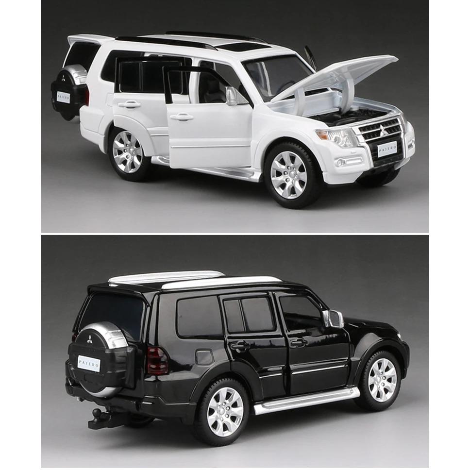 1/32 Mitsubishis PAJERO SUV Alloy Car Model Diecasts Metal Toy Off-road Vehicles Car Model Collectible Simulation Childrens Gift