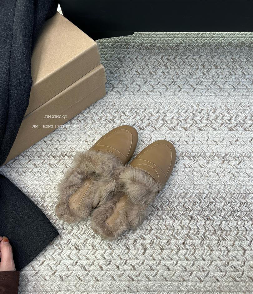 Fleece warm 3cm low-heeled autumn and winter half slippers 2025 new square head fluffy shoes women's leather flat-soled rabbit fur shoes
