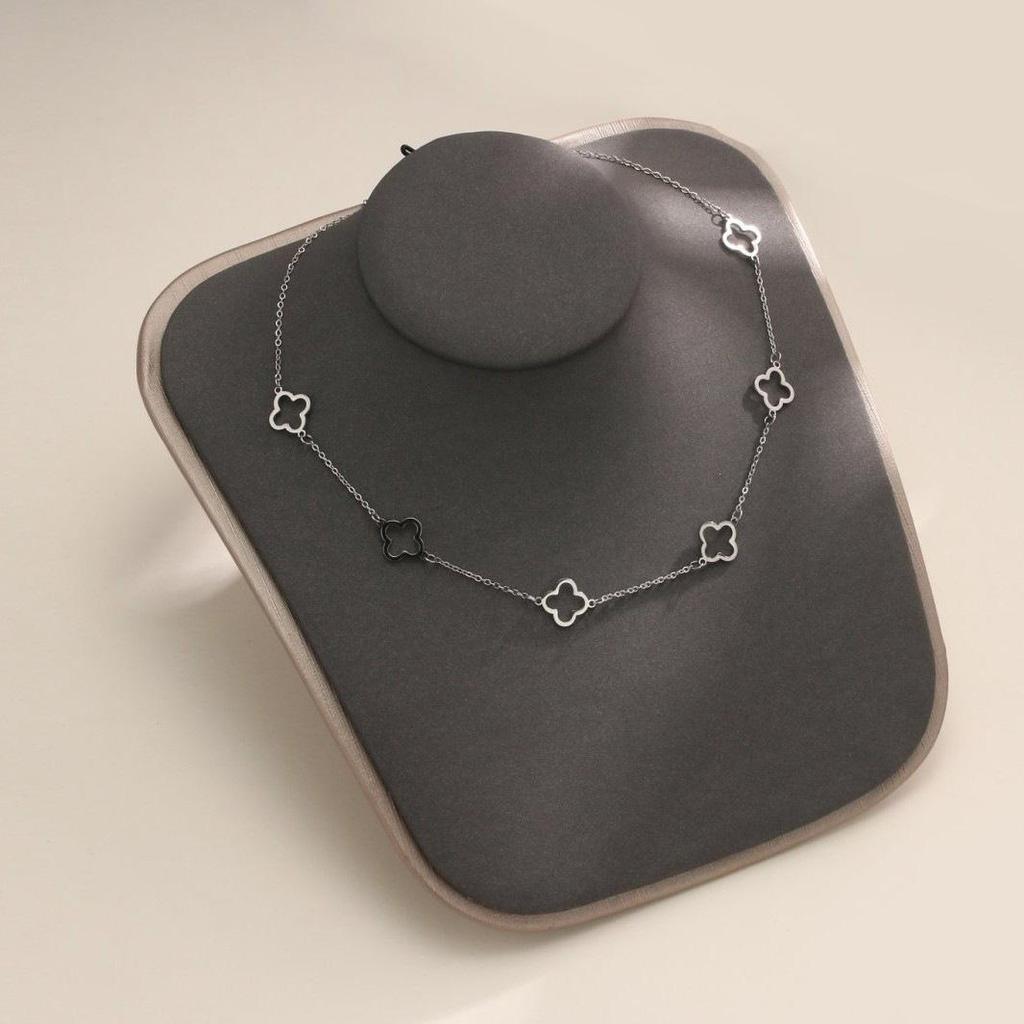 18K Gold Four-Leaf Clover Necklace: Elegant, Non-Fading, Versatile Design for Women