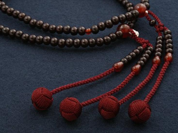 Kyoto Butsudan Hayashi Buddhist Prayer Beads, Shingon Buddhism, 0 Shaku (1.5 ft.), Rosewood with Agate, Crimson Tassel (Women's), Formal, Authentic