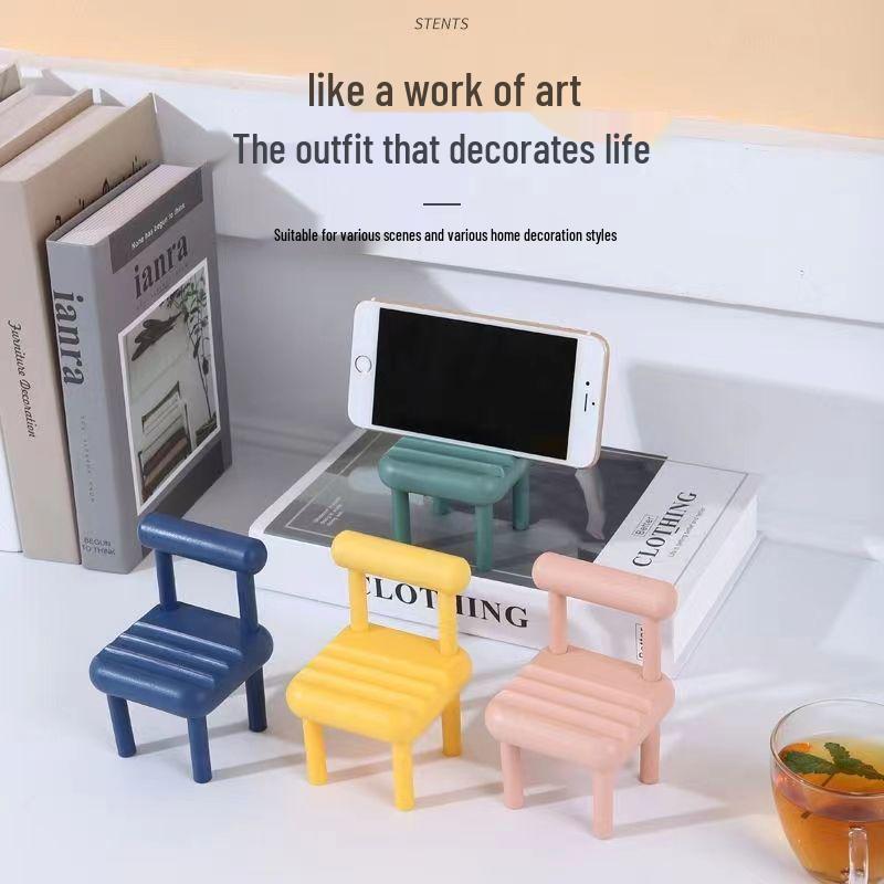 Kreativer Stuhl Handy- & Tablet-Ständer - Süße Desktop-Dekoration zum Dramen schauen