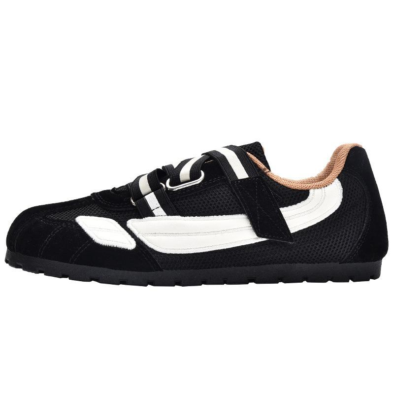 Autumn new flat-bottomed casual sports shoes versatile retro women's shoes 3126