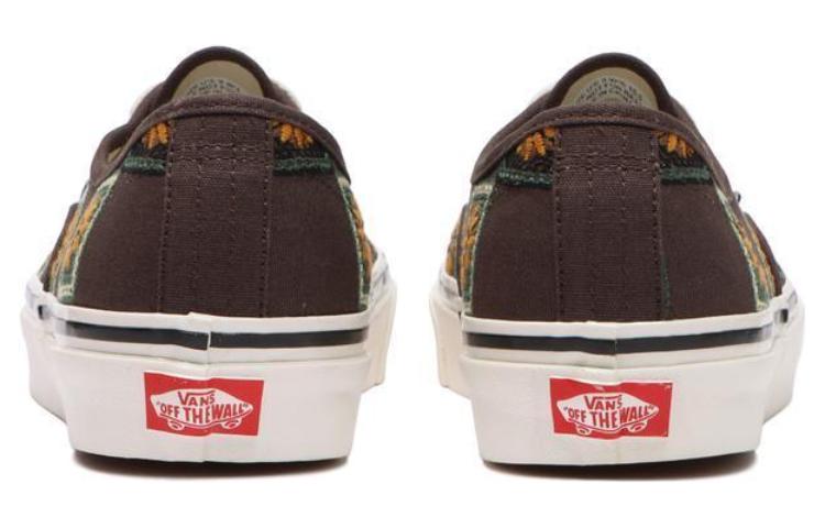 Authentische Vans 44 Dx 'Granny Check - Chocolate' VN0A7Q5CCHC