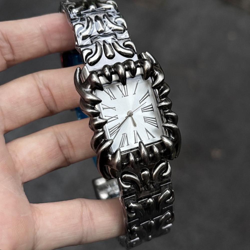 Silber Schwarz Kreative Quadratische Quarzuhren Herren Y2k Res Dämonenklauen Design Alabaster Industries Teufel Einzigartige Herrenuhren Relogio
