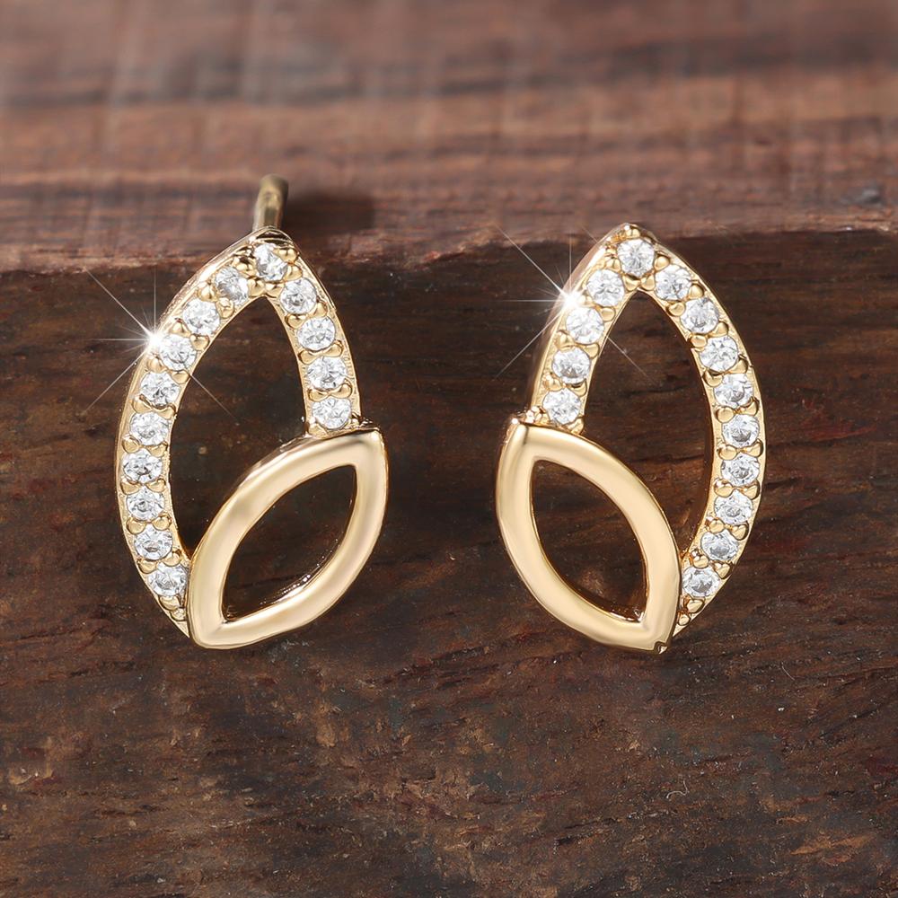 Simple Gold Color Leaf Shaped Stud Earrings for Women Fashion Zircon Jewelry Gift