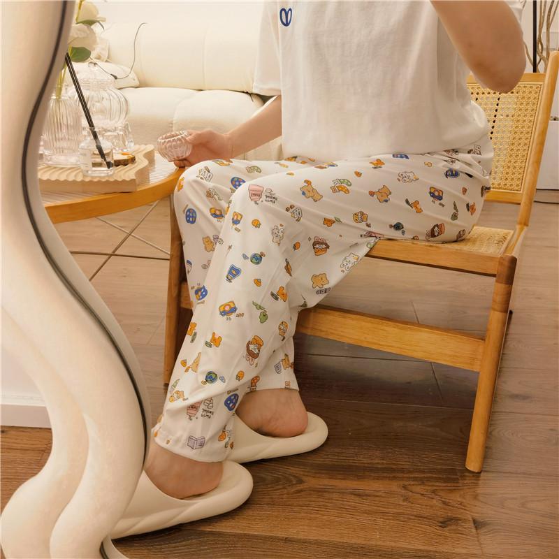 "Damskie spodnie piżamowe z kreskówkowym nadrukiem": Luźne, całoroczne spodnie do noszenia w domu lub na zewnątrz"