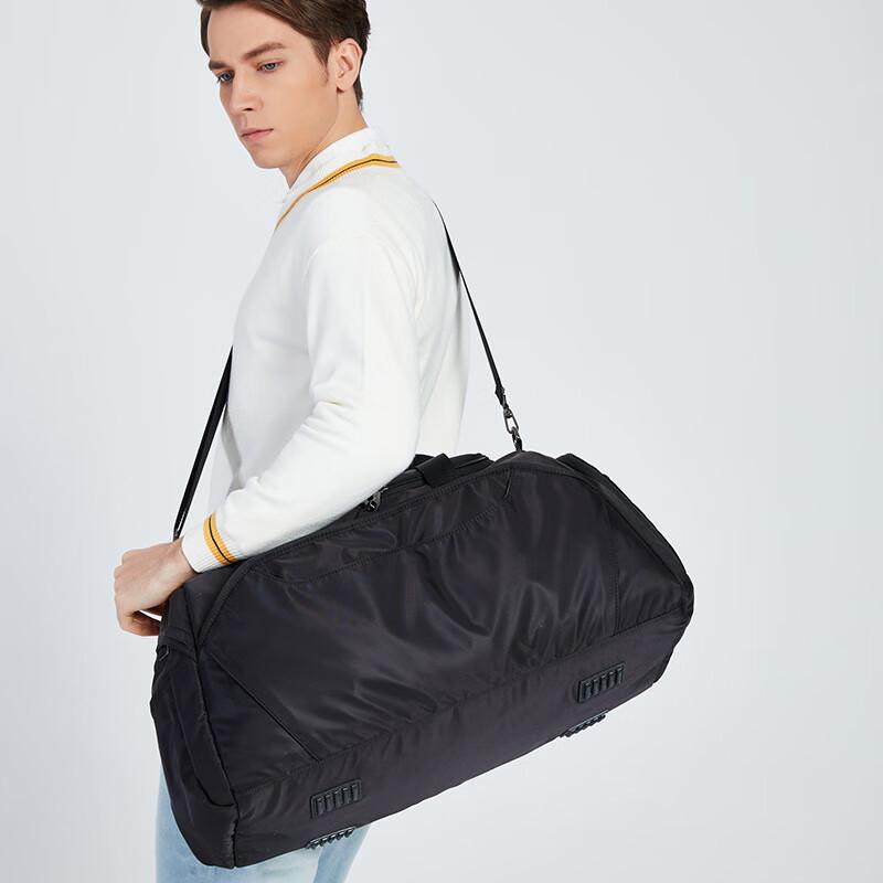 

WEZHO Multi-functional Gym & Travel Bag