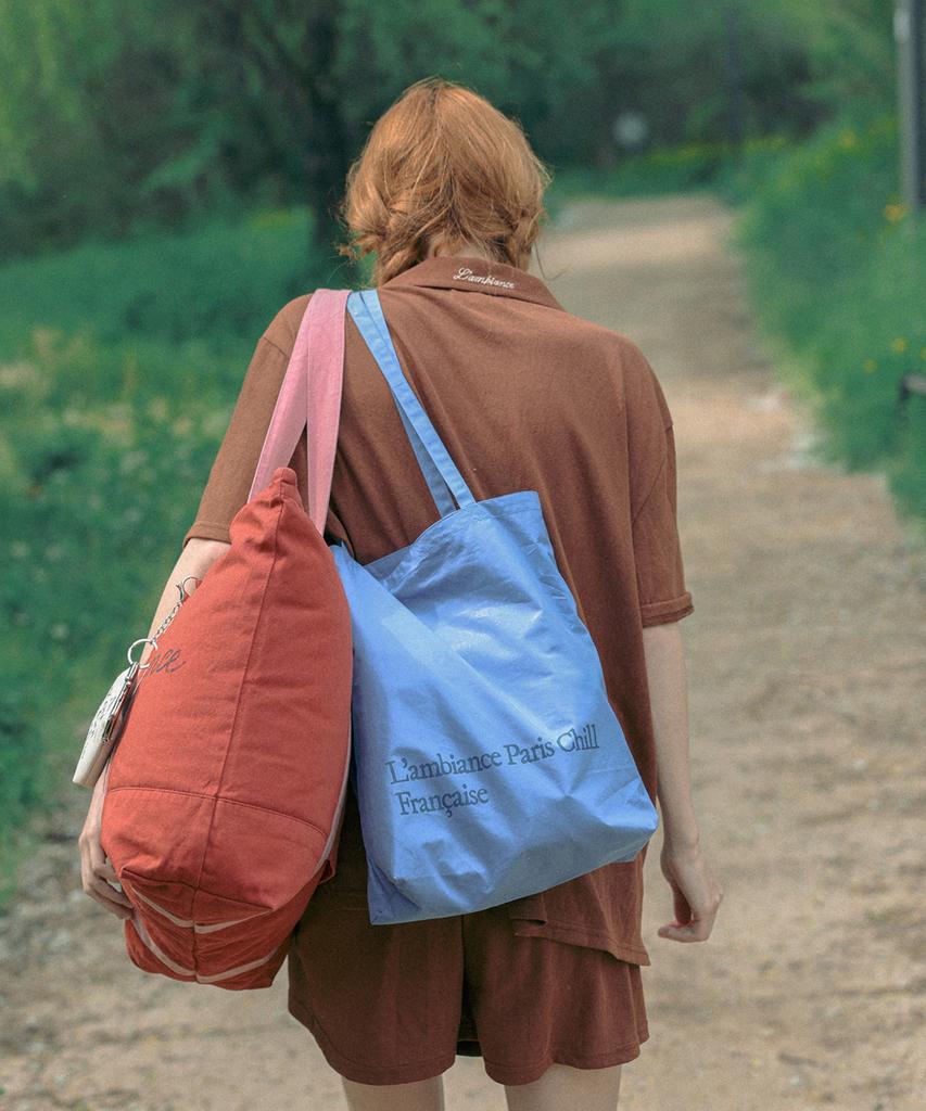 Hotel Paris Chill Sun Kissed Shoulder Bag (Lilac Blues)