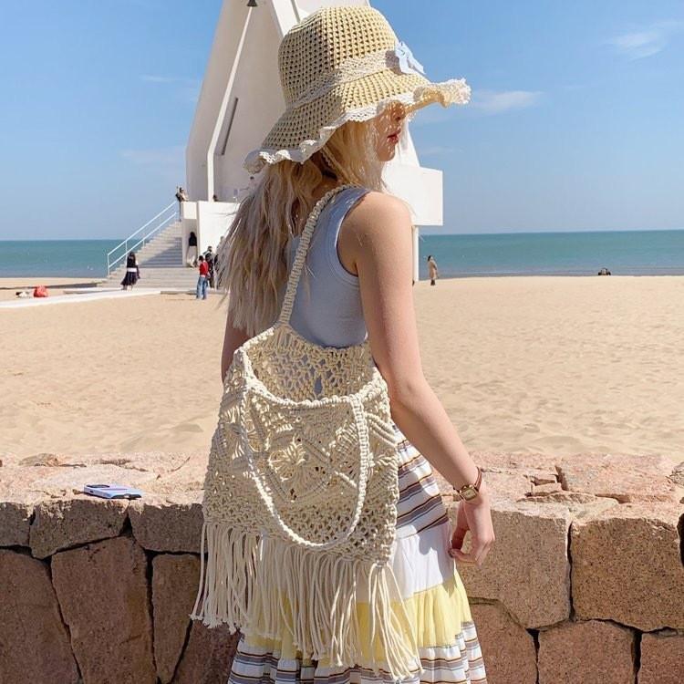 Bohemian Style Solid Color Large Capacity Women Casual Woven Bag With Tassels For Summer Beach Vacation Women
