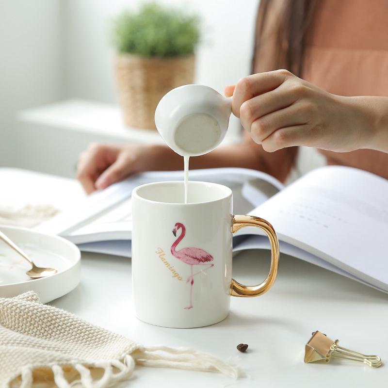 350ml Flamingo Becher Keramik Milch Becher mit goldenen Griff Porzellan Wasser Becher Frühstück Saft Becher Trinkgeschirr