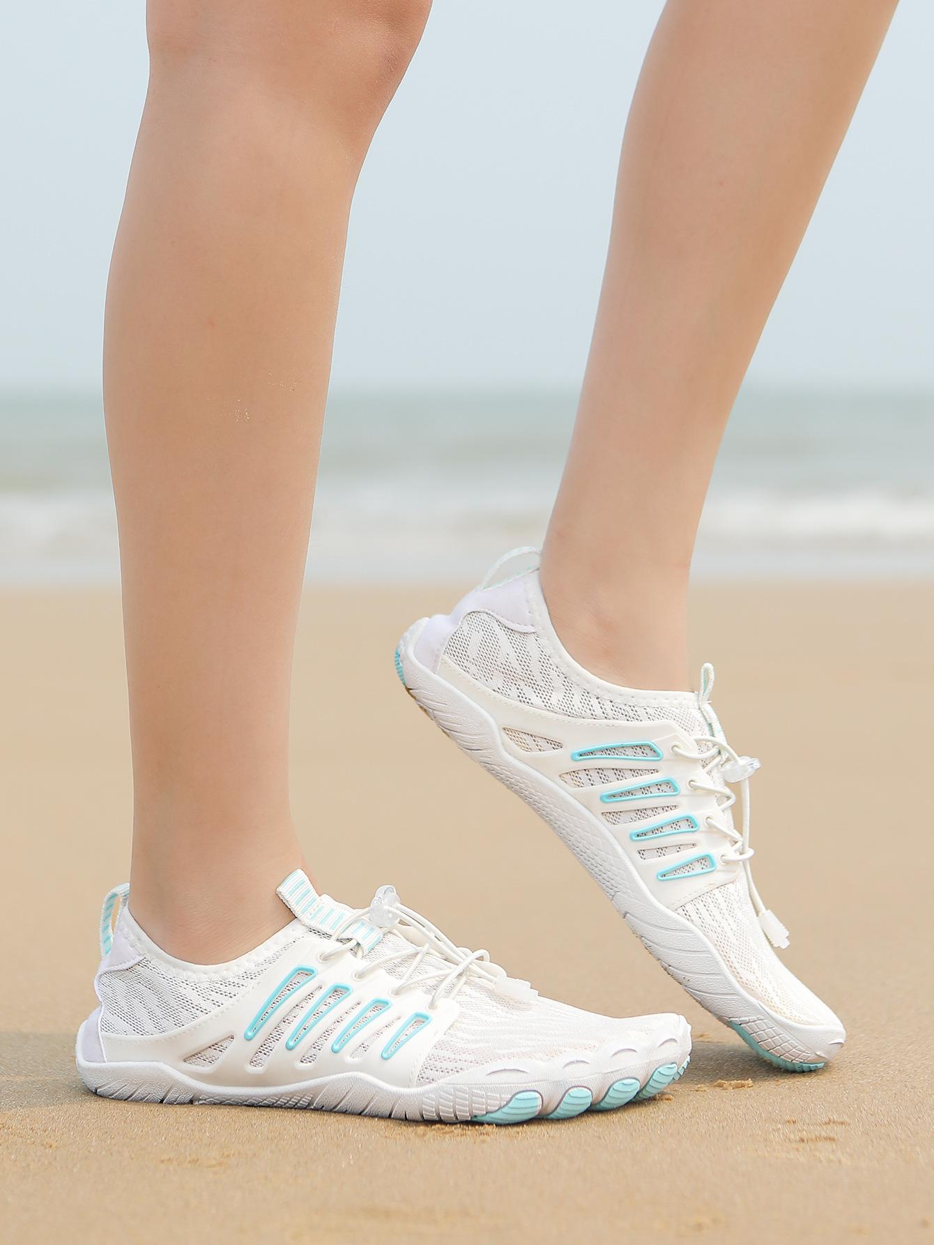 

New non-slip creek walking shoes summer rock climbing five-finger shoes outdoor mountaineering beach shoes sports wading swimming shoes 46